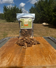 Load image into Gallery viewer, Lone Star Beef Barkers: Farm Fresh Freeze-Dried Beef Lung Treats
